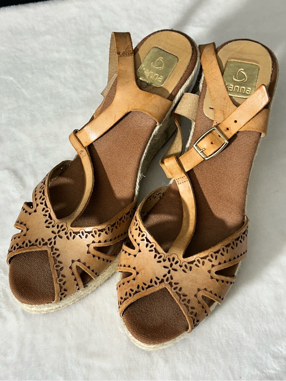 kanna Tan Laser-Cut Leather Espadrille Wedge T-strap Sandals Size 9.5 US / 40 EU